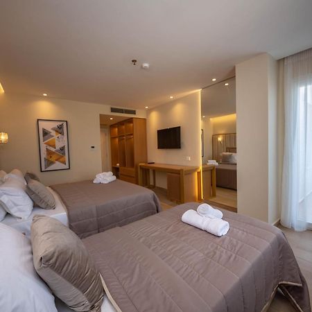 Merar Hotel Golem  Room photo