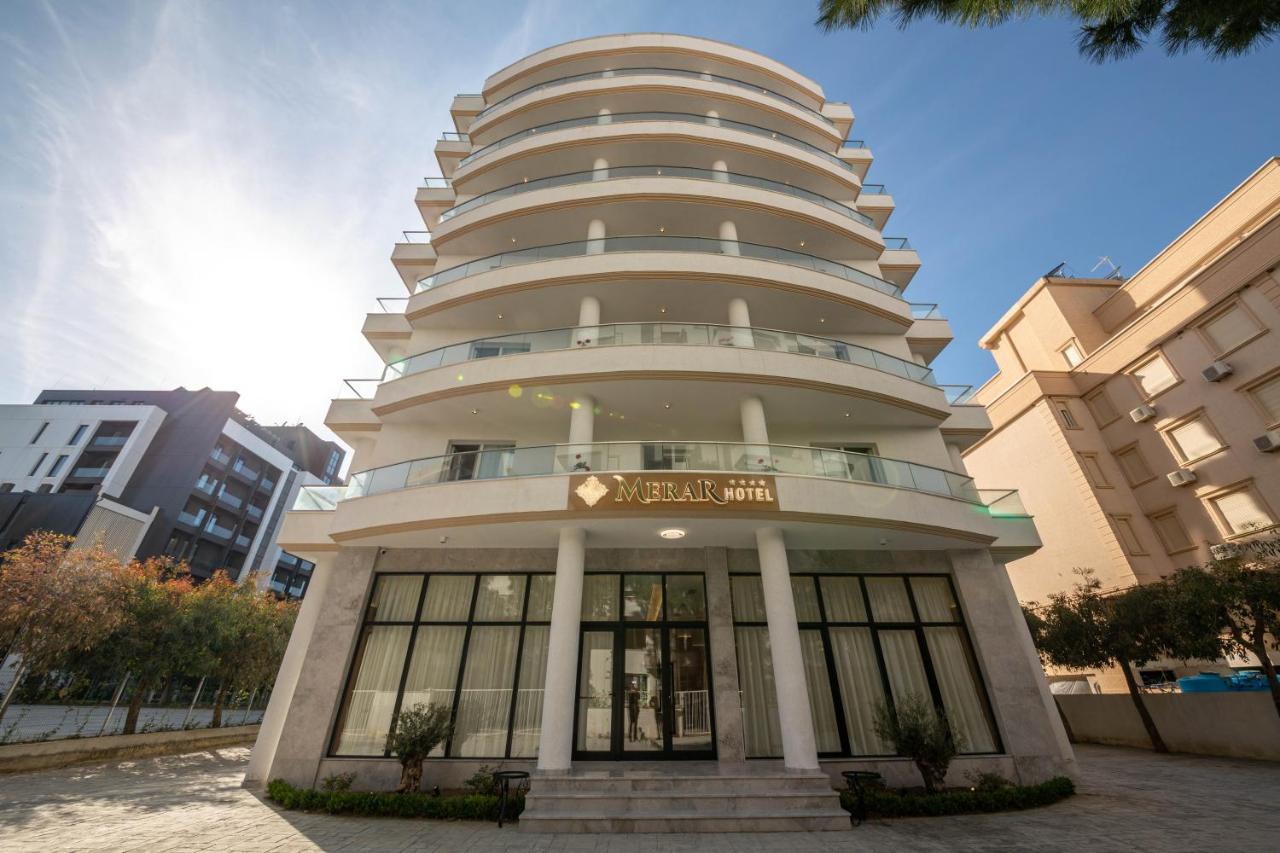 Merar Hotel Golem  Exterior photo